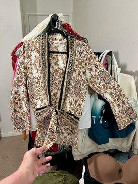 Willow & Root Floral Paisley Print Tie Front Kimono Top